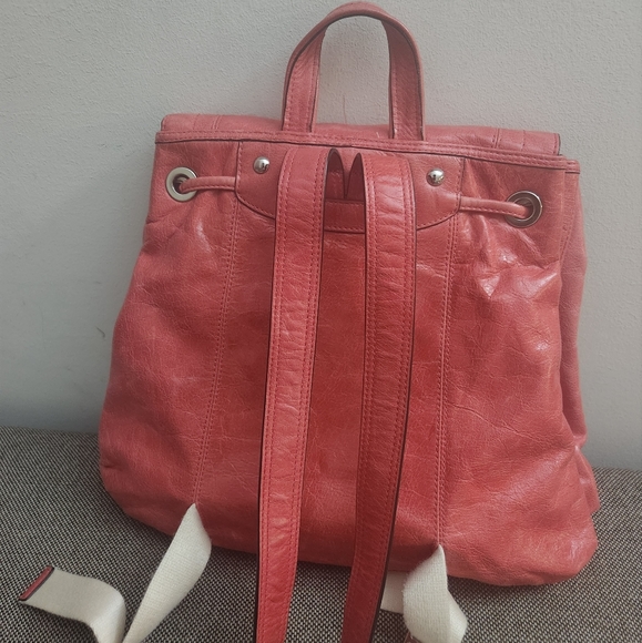 RARE! Coach 17910 Pink Distressed Leather Drawstring Backpack Bag - Picture 5 of 10